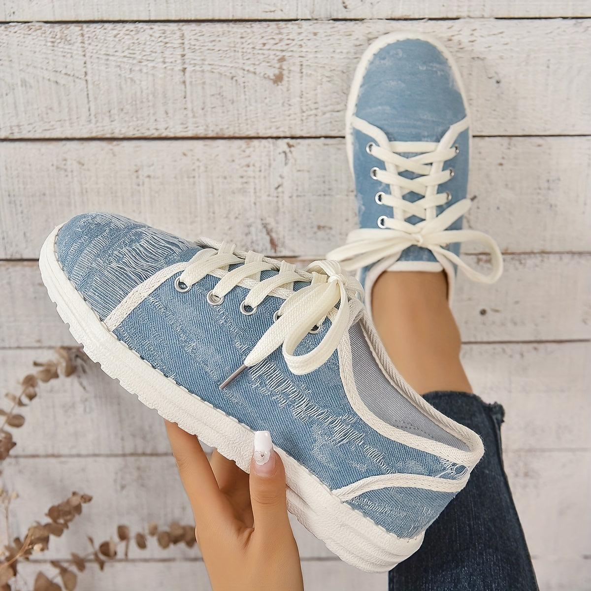 Women's Canvas Flat Sneakers Casual Lightweight Low Top Shoes