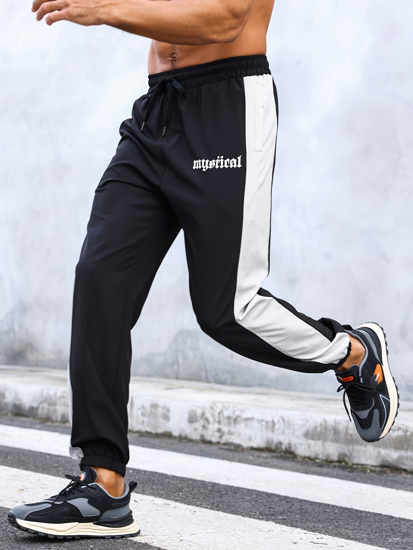 Men's Loose Fit Side Striped Sports Shorts for Outdoor Activities