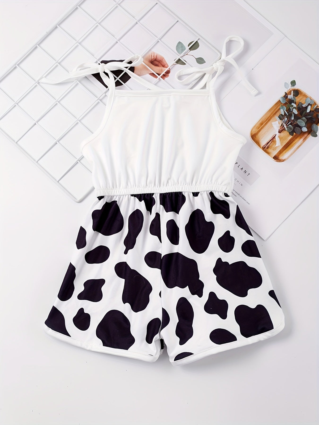 Toddler Girls Cow & Letter Graphic Shoulder Bow Cami Rompers Jumpsuits