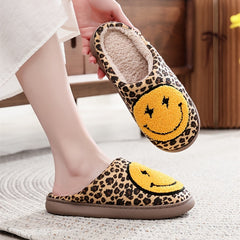 Women's Lightning Smile Face Pattern Plush Slippers