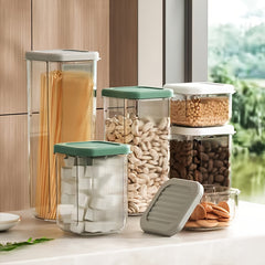 4pcs Sealed Plastic Food Storage Box Set with Lid
