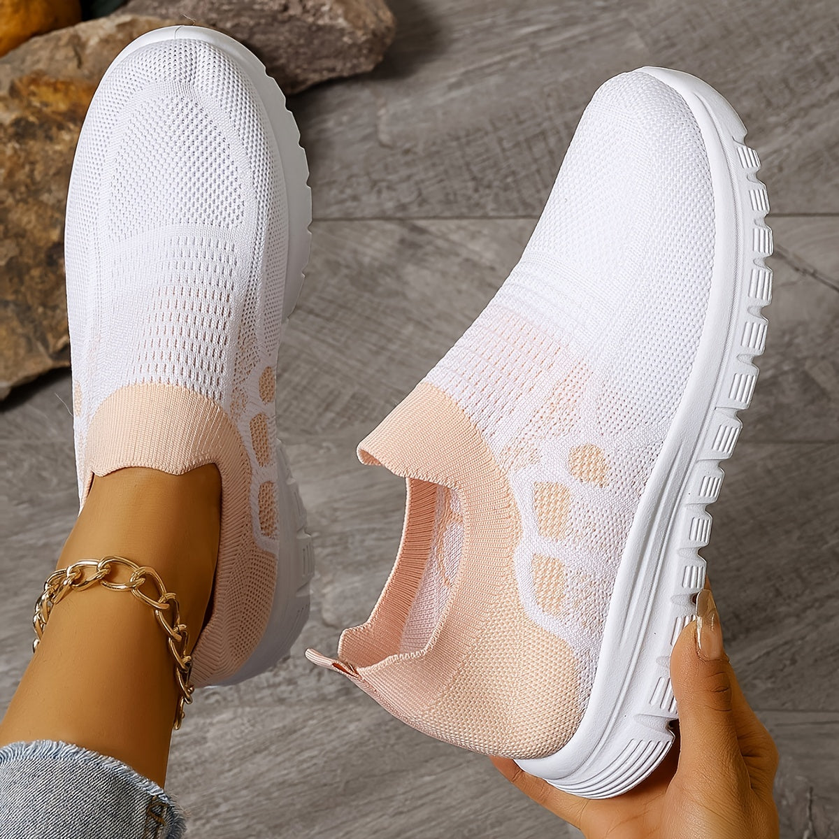 Two Tone Mesh Breathable Flying Woven Shoes Lightweight Wear Resistance Non Slip