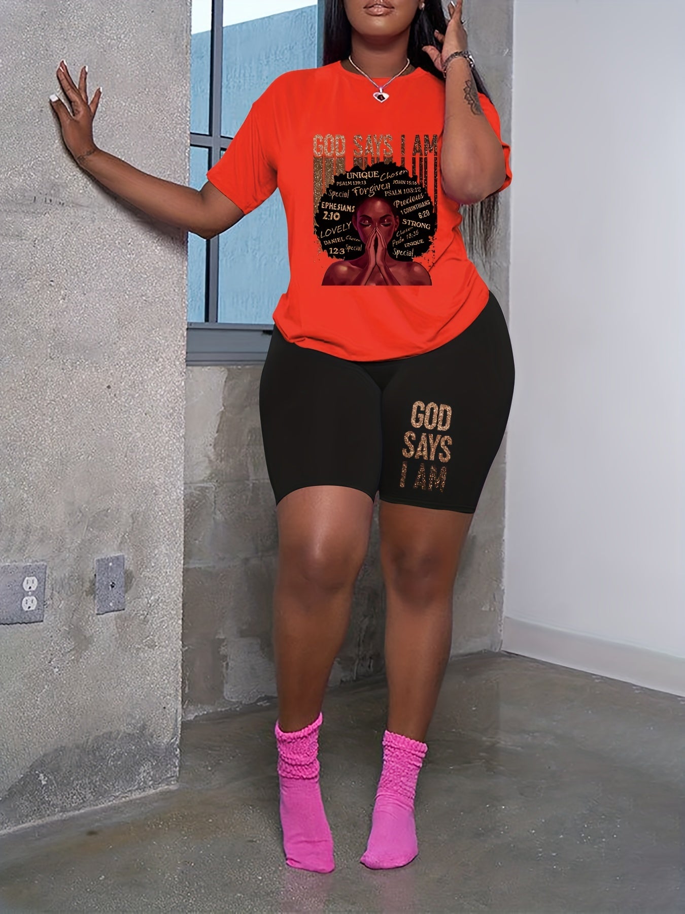 Plus Size Casual Two Piece Set: Figure & Letter Print Tee & Shorts