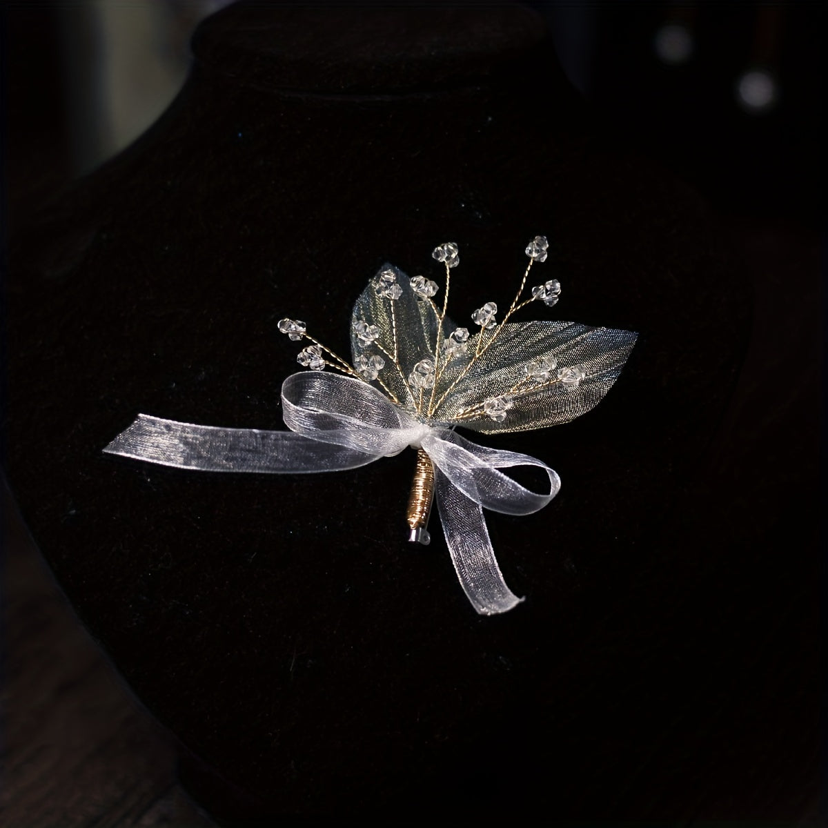 Leaf Shape Brooch Pin With Crystal Beads Mesh Bowknot Brooch