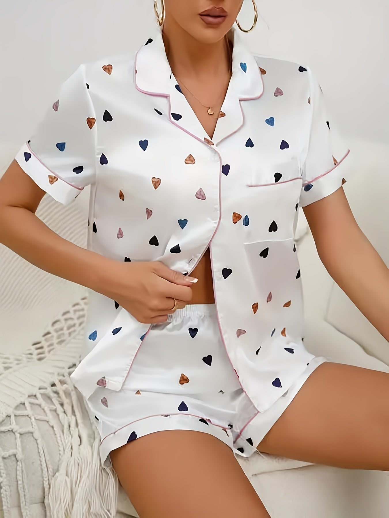 Heart Print Pajama Set Short Sleeve Top & Shorts Women's Sleepwear