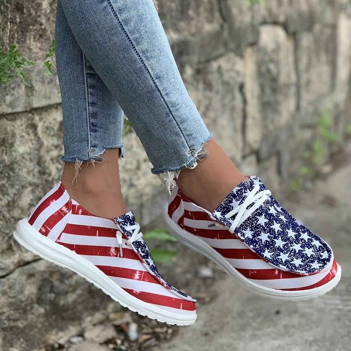 Women's Independence Flag Canvas Shoes Lightweight Low Top Sneakers