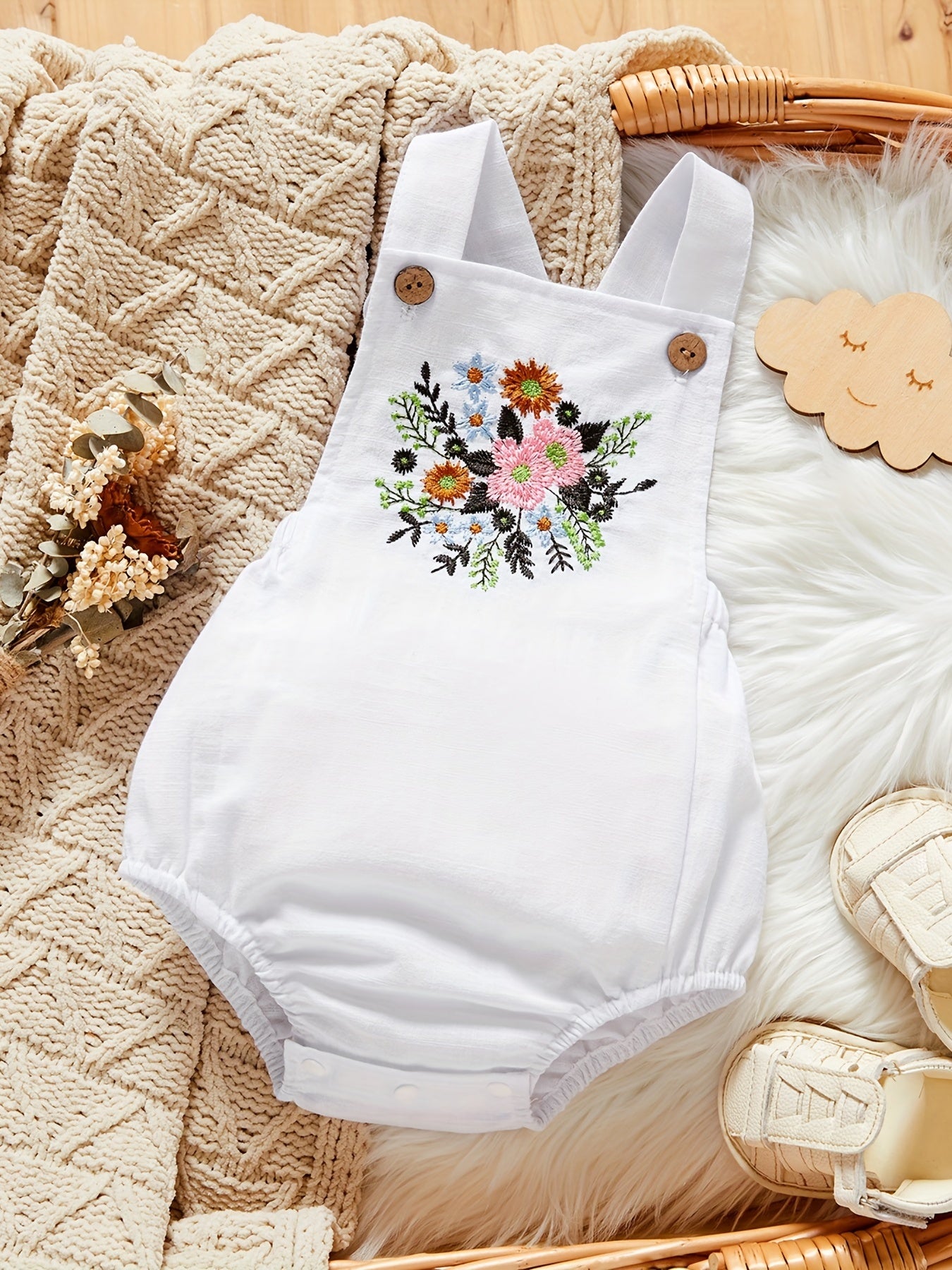 Baby Girls Embroidered Sleeveless Onesie Clothes