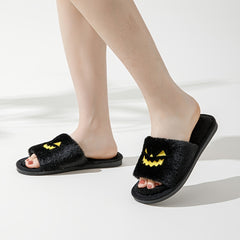 Women's Pumpkin Embroidery Plush Slippers