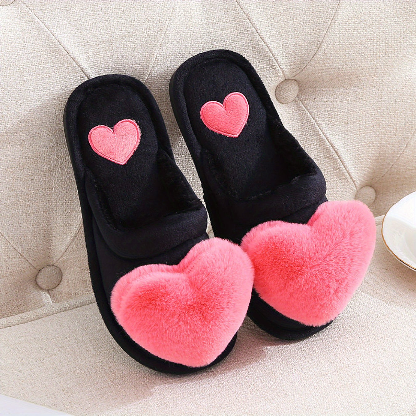 Women's Heart Decor Slippers Closed Toe Slip On Shoes Warm Winter