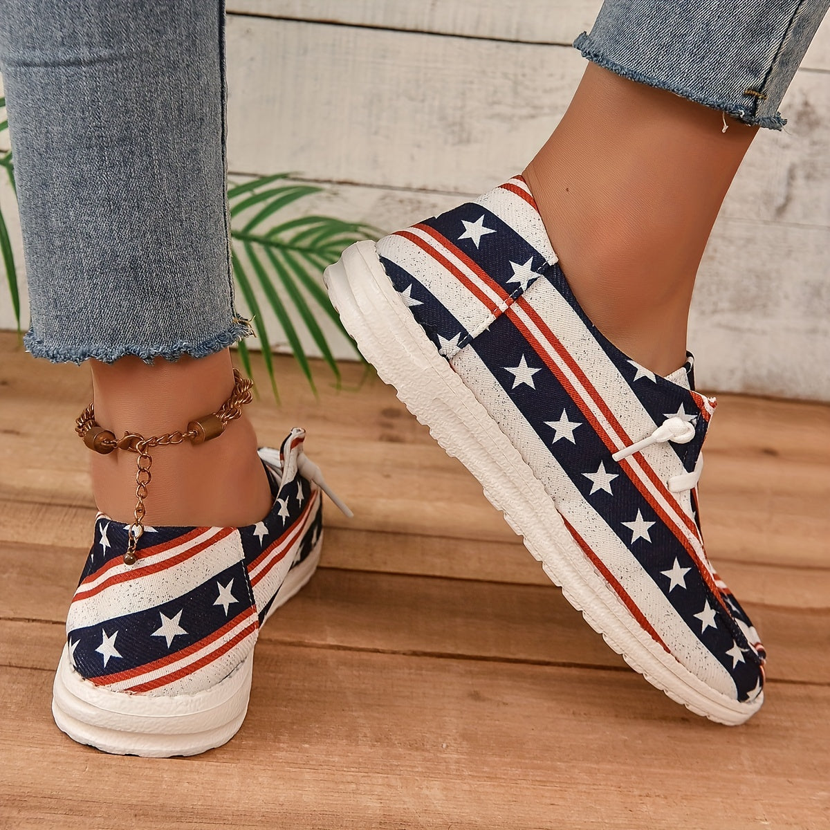 Women's Striped & Star Loafers Slip On Canvas Shoes