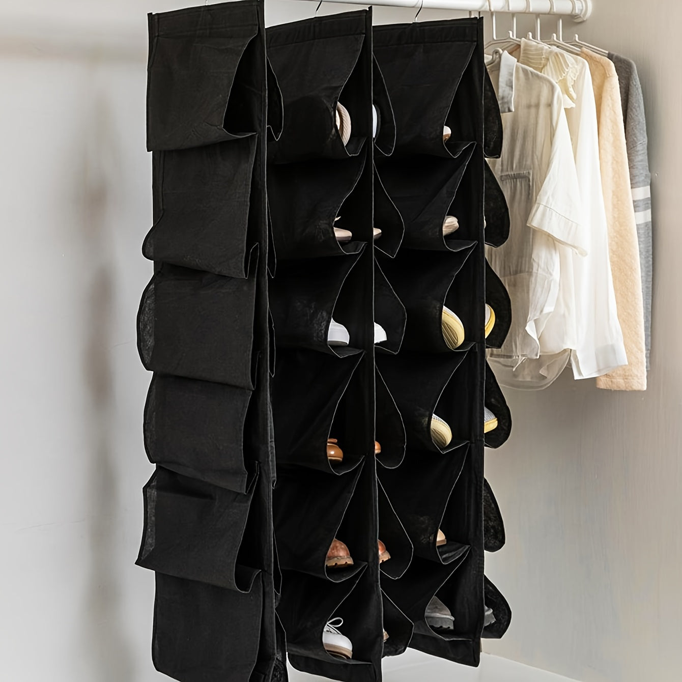 Multifunctional Shoe Storage Bag Hanging for Easy Access