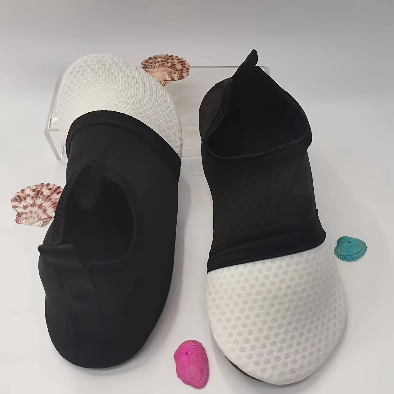 Quick Drying Beach Shoes Unisex Water Park Casual Wading Shoes