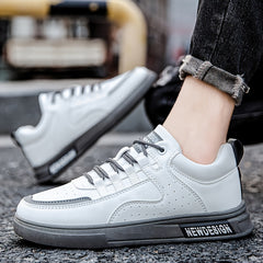 Men's British Lace Up Skate Shoes Lightweight Comfy Non slip Sneakers