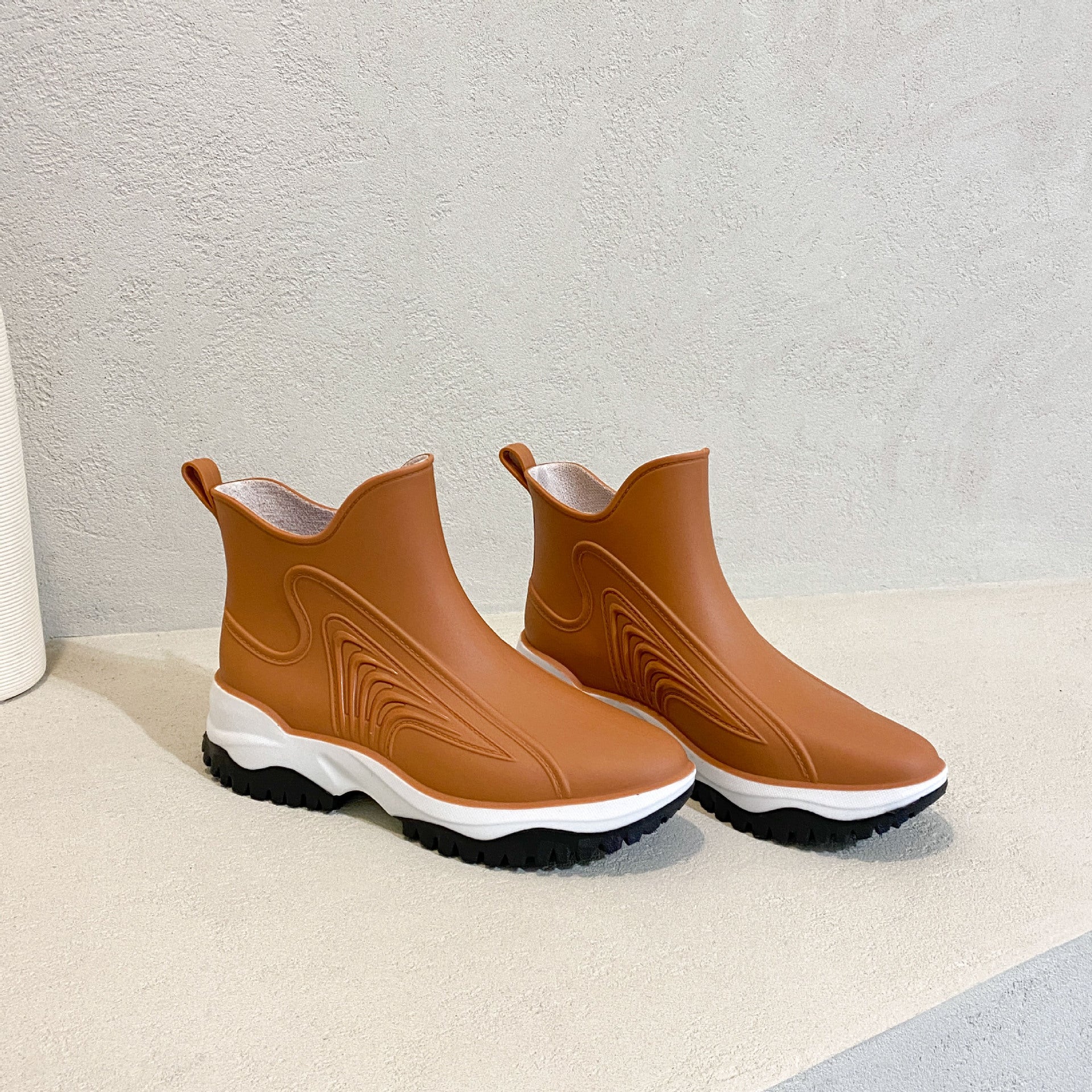 Women's Short Rain Boots Waterproof Slip On Shoes Non-slip Outdoor Work Shoes
