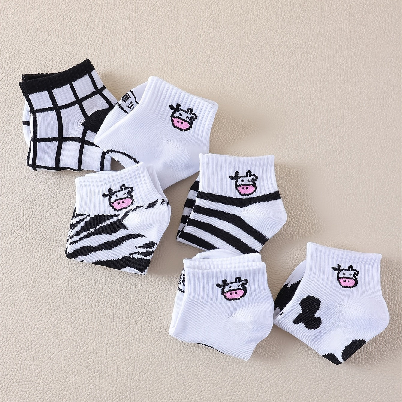 6 Pairs Cartoon Cow & Striped Ankle Socks Women's Stocking