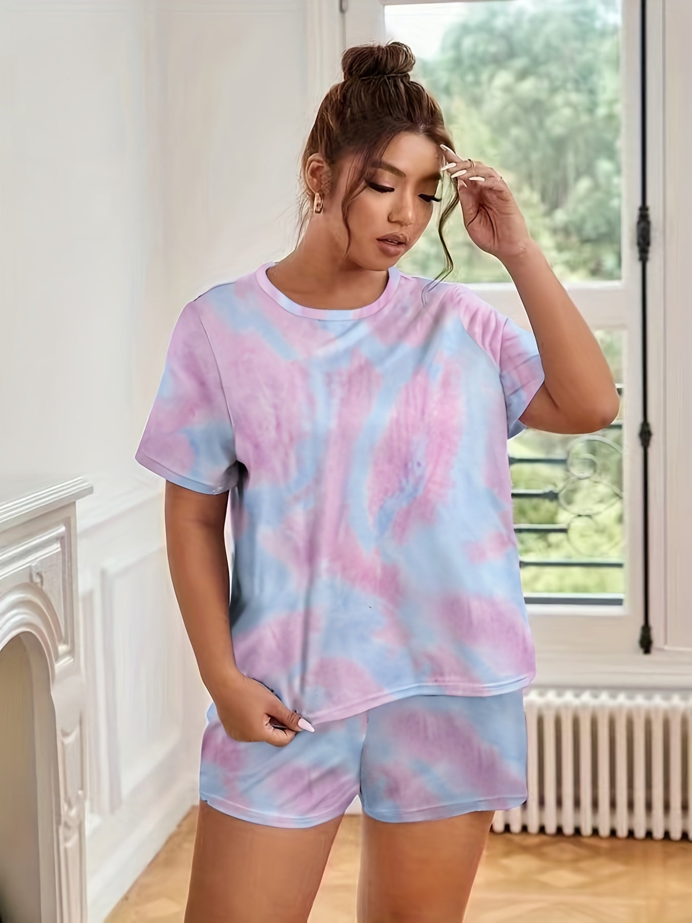 Gradient Tie Dye Smoothing Tee & Shorts Set