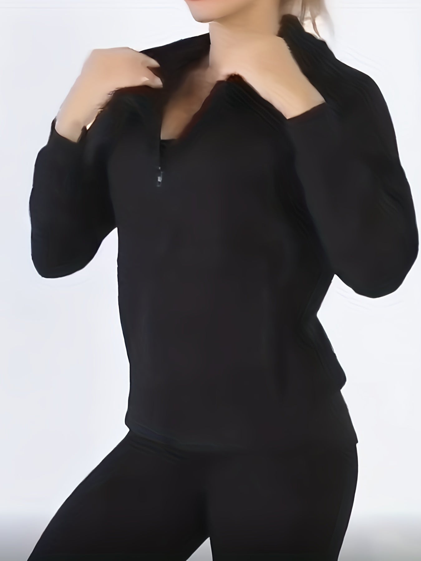 Women's Quick Drying Hooded Workout Jacket with Pockets