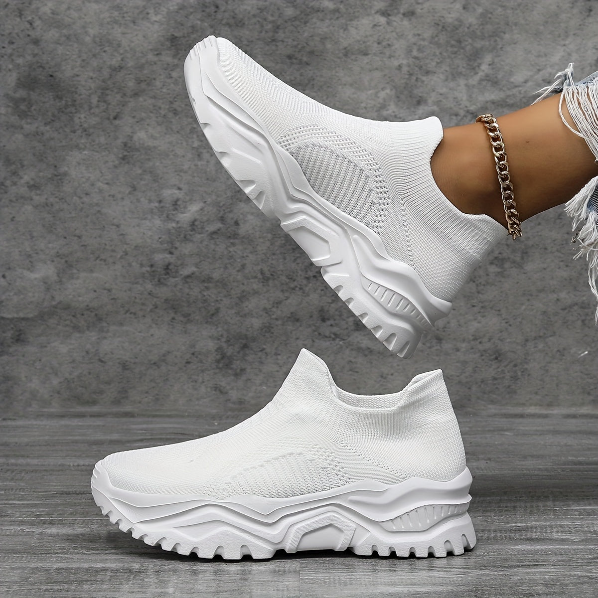 Women's Mesh Breathable Thick Bottom Sneakers Comfortable Non slip Low Top