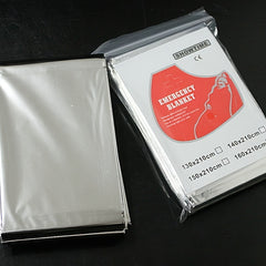 Emergency Survival Blanket Outdoor Sunscreen 160 Supplies