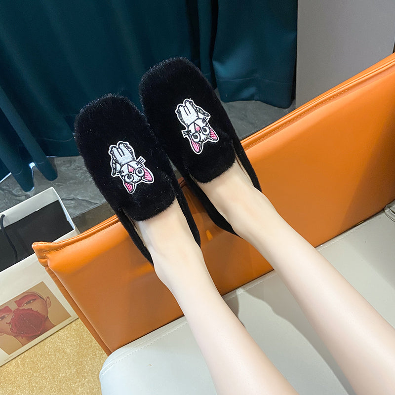 Women's Cat Embroidered Faux Fur Moccasin Slip-On Shoes