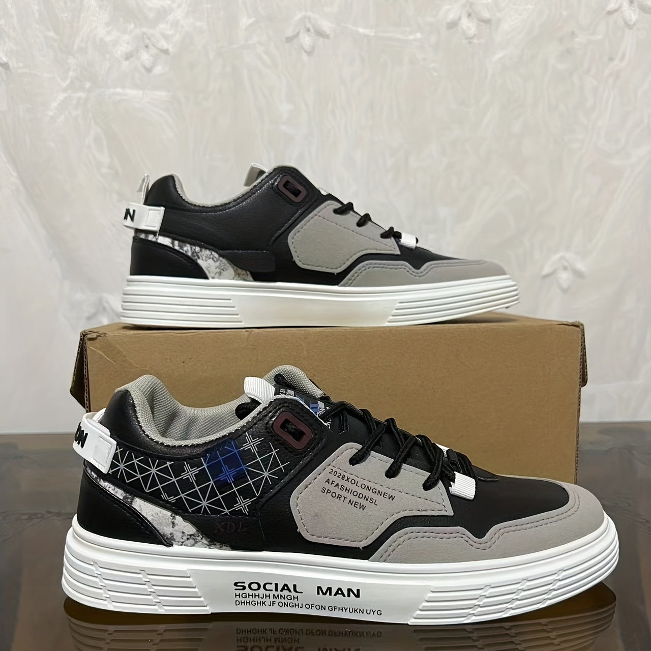 Men's Patchwork Skate Shoes Lace Up Sneakers