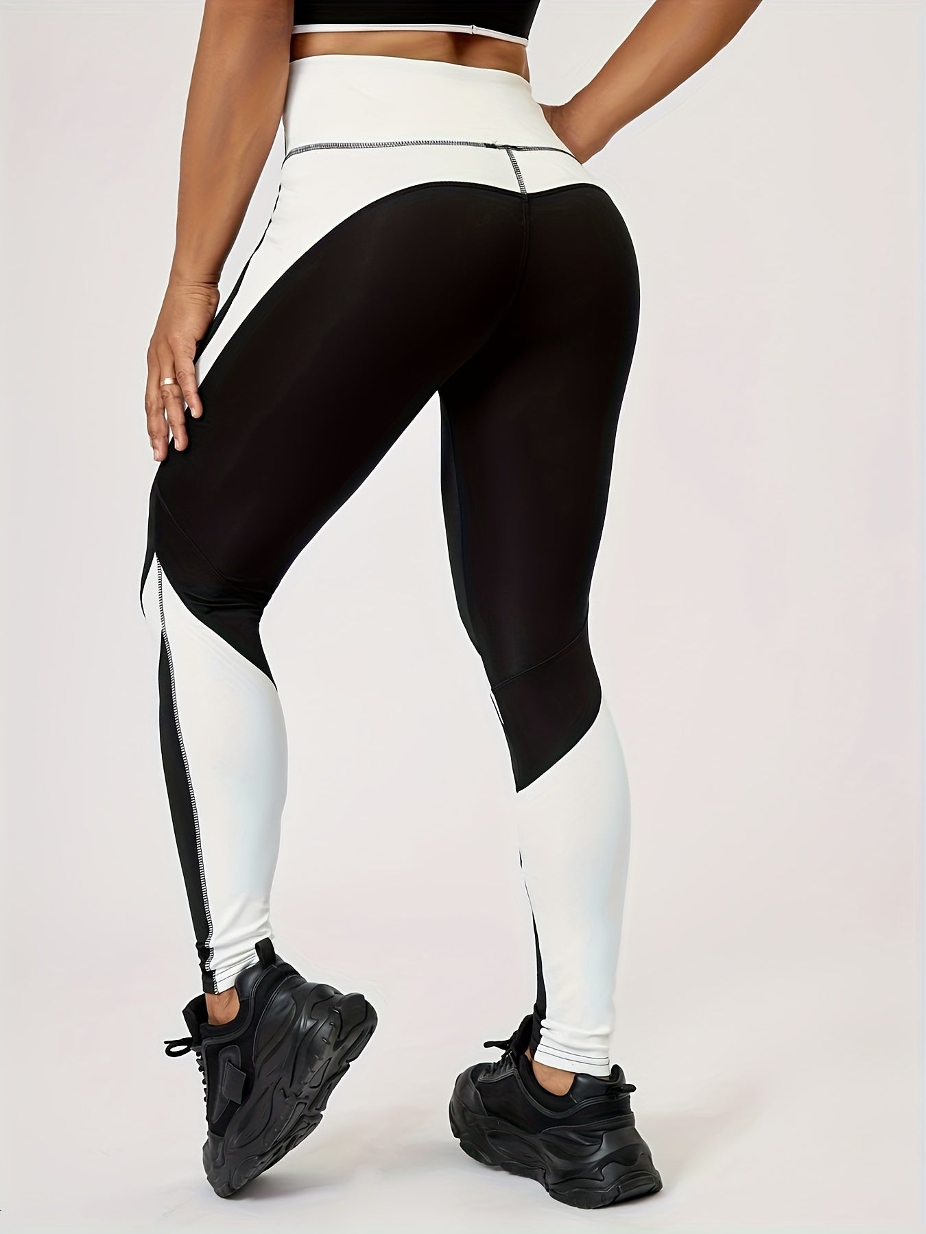 Quick Drying Butt Lifting Gym Leggings High Waist Yoga Pants