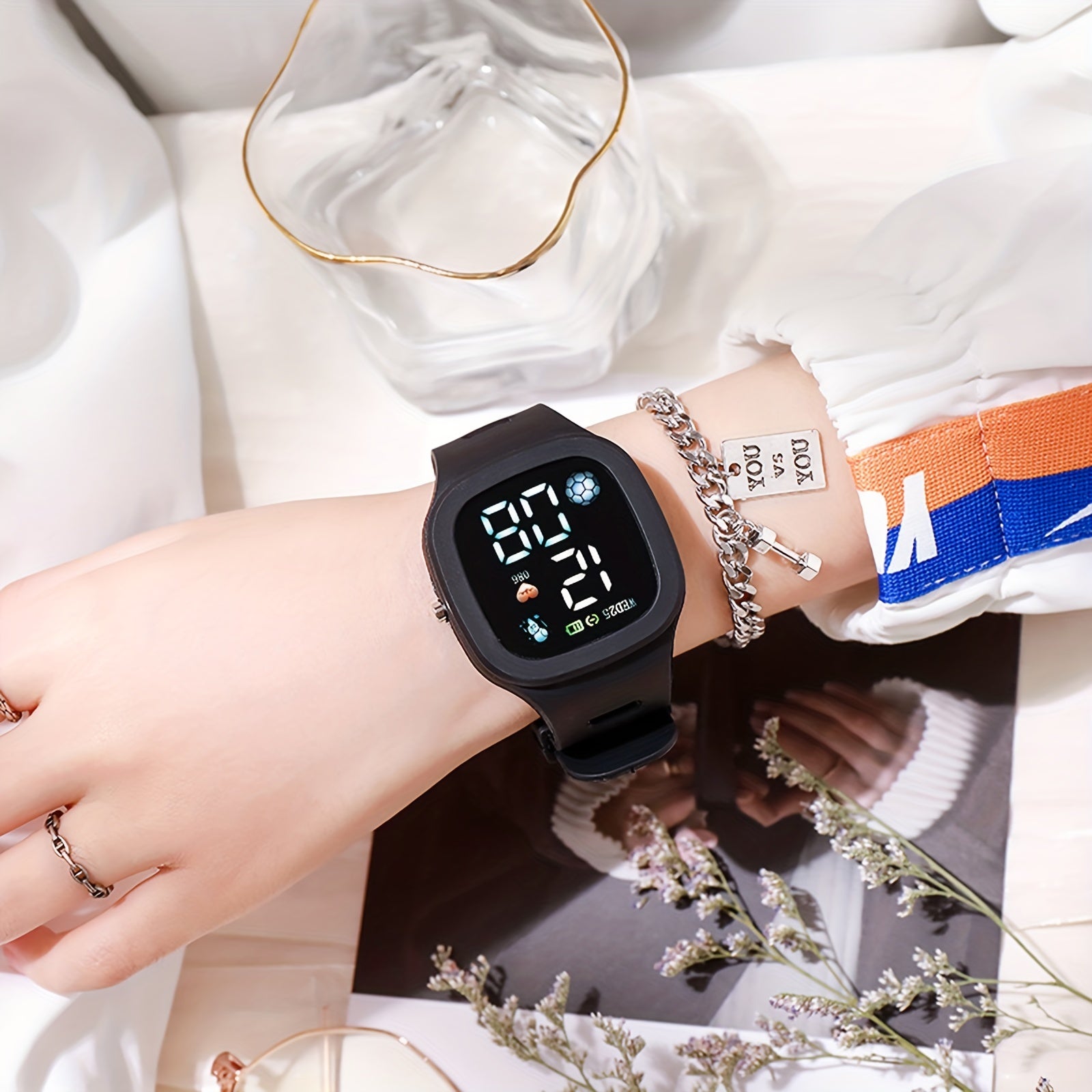 Electronic Watch LED Display Easy Operation Watch