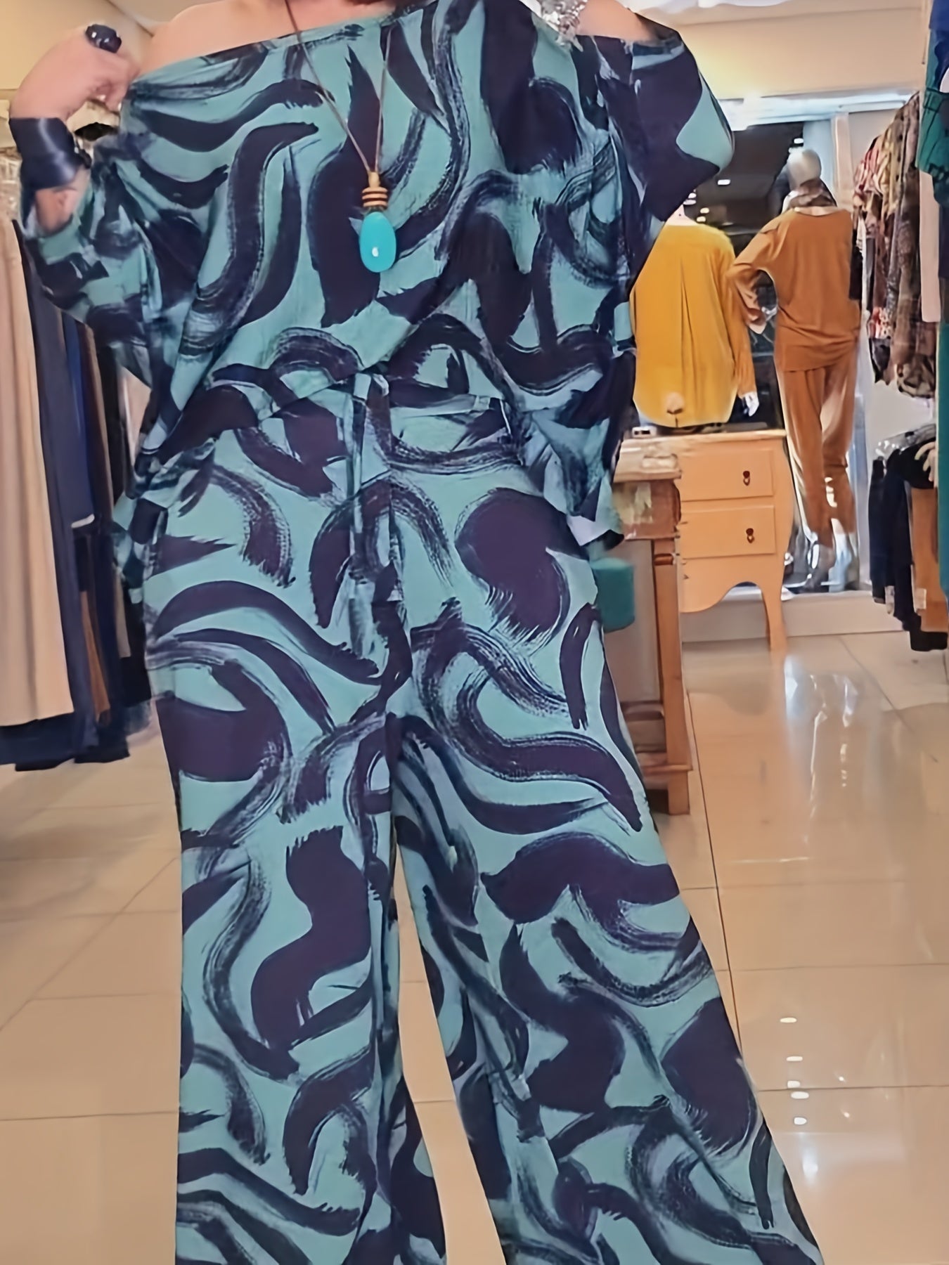 Graphic Print Long Sleeve Top & Drawstring Pants Set