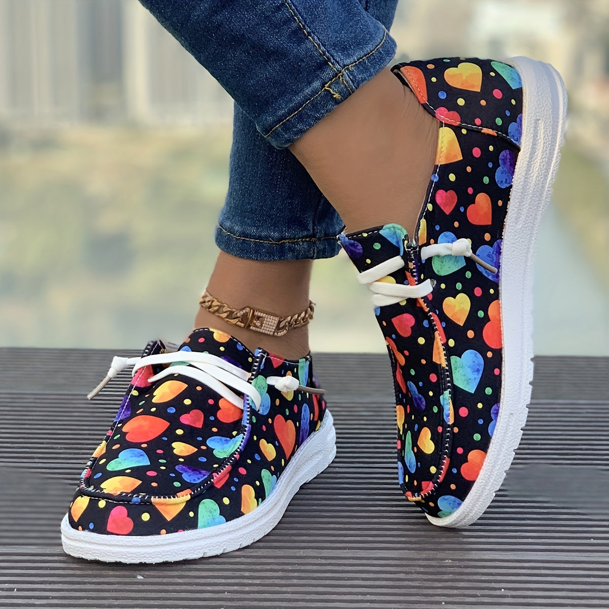Women's Heart Pattern Skate Shoes, Polka Dot Decoration
