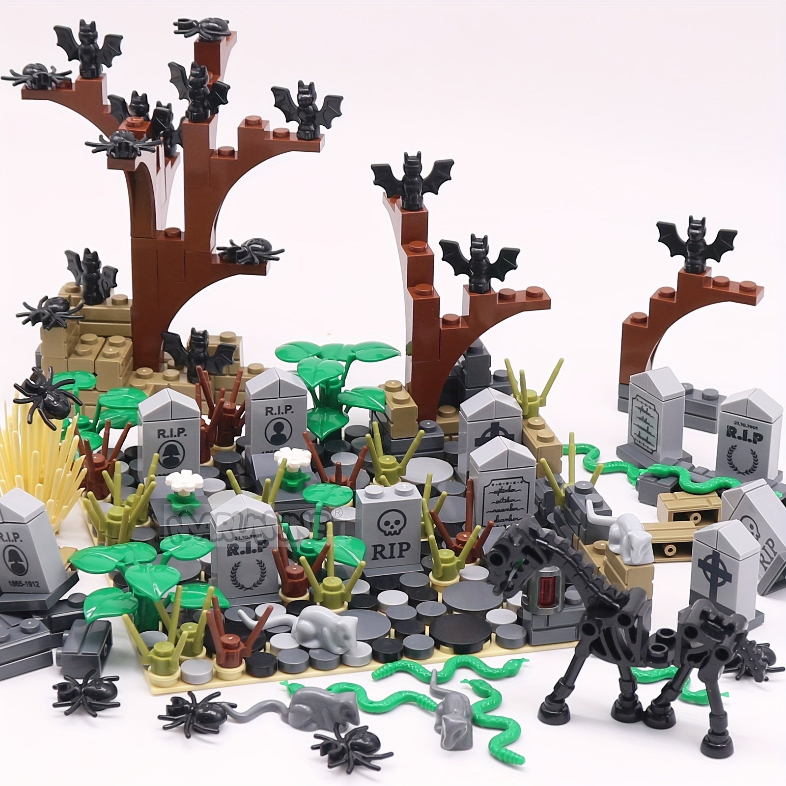 Marumine Halloween Building Blocks Set 265pcs Cemetery Tombstone Mosaic Toy