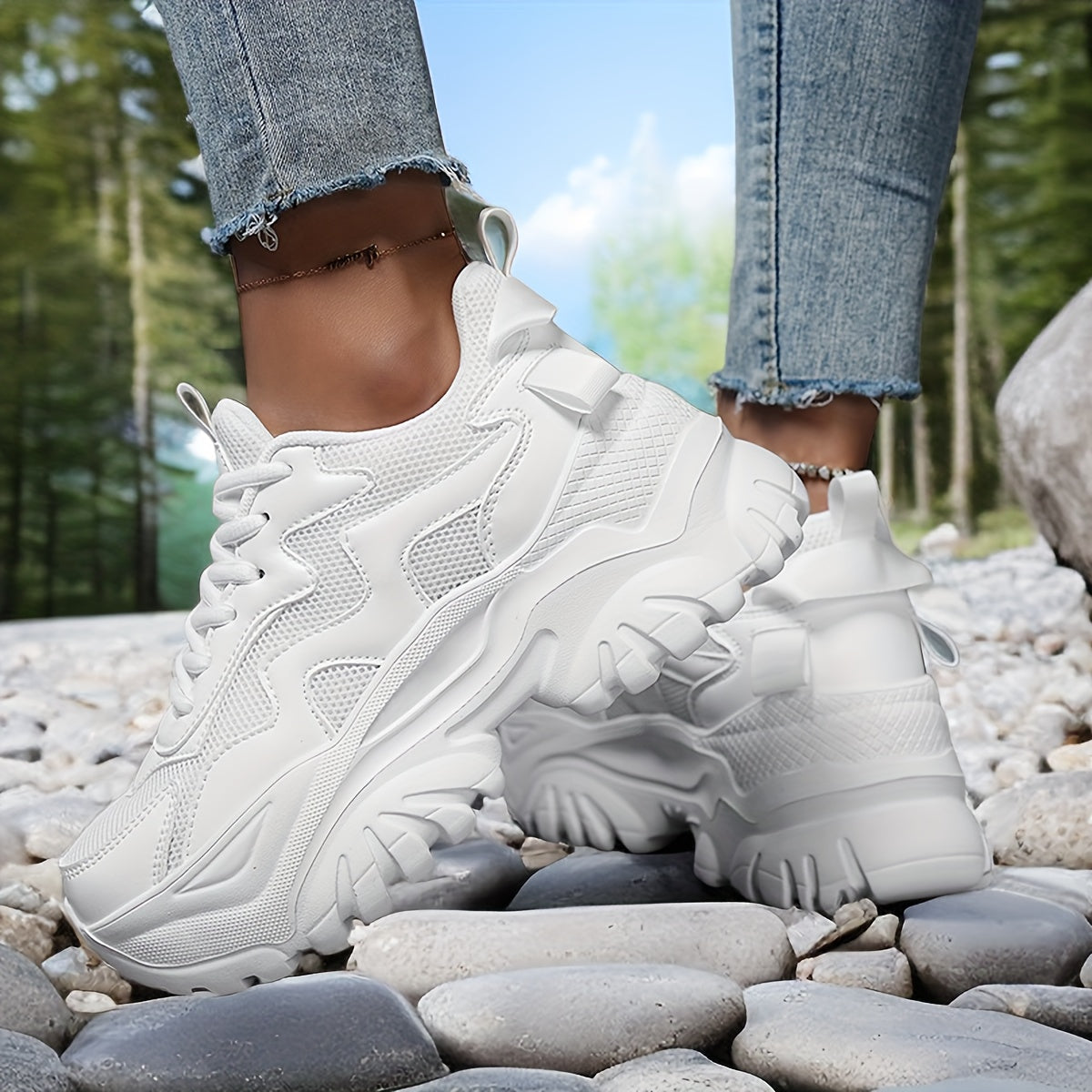 Women's Non-Slip Running Shoes Soft Sole Lace Up Outdoor Walking Sneakers