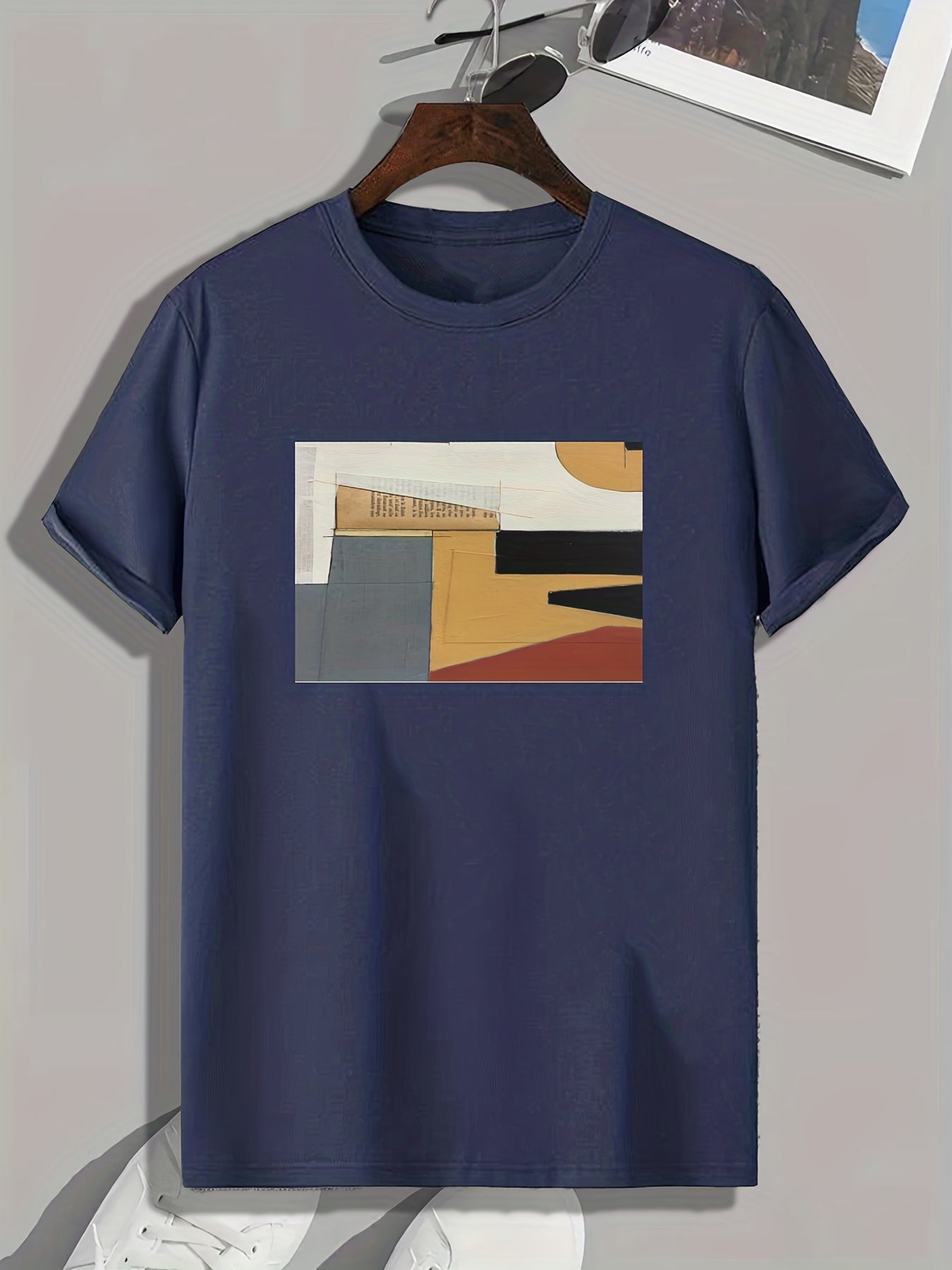 Collage Style Print Men's Comfy T-shirt for Outdoor Summer