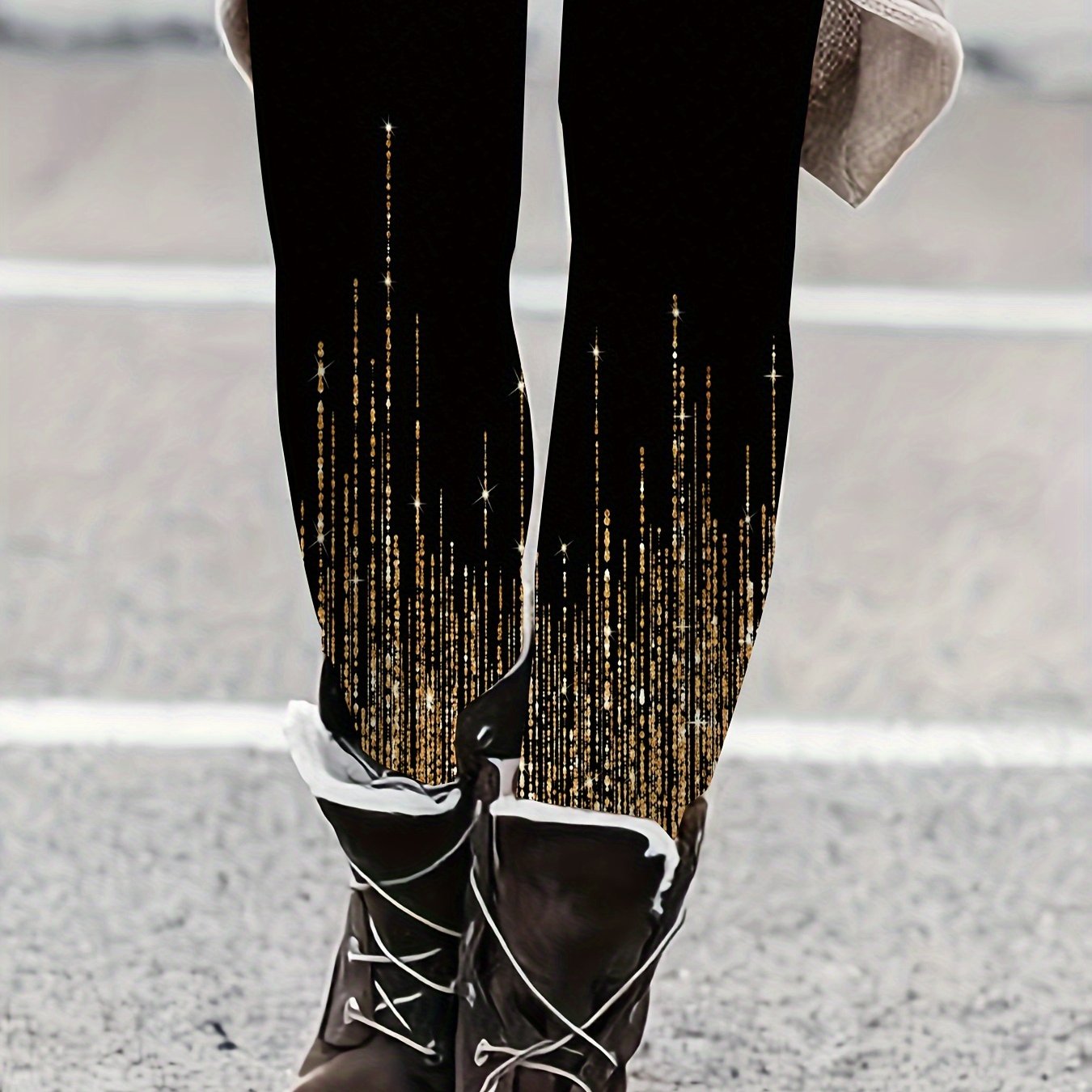 Women's Plus Golden Stripe Print High Rise Leggings