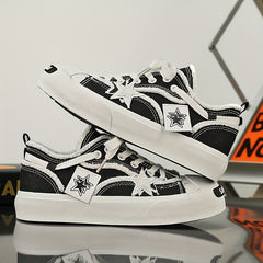 Women's Star Patched Platform Skate Shoes