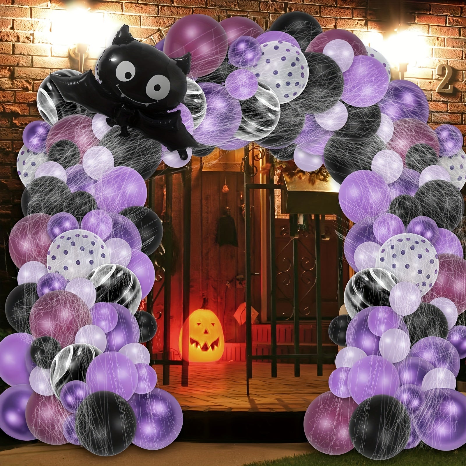 126pcs Halloween Balloon Arch Kit with Bat Balloons