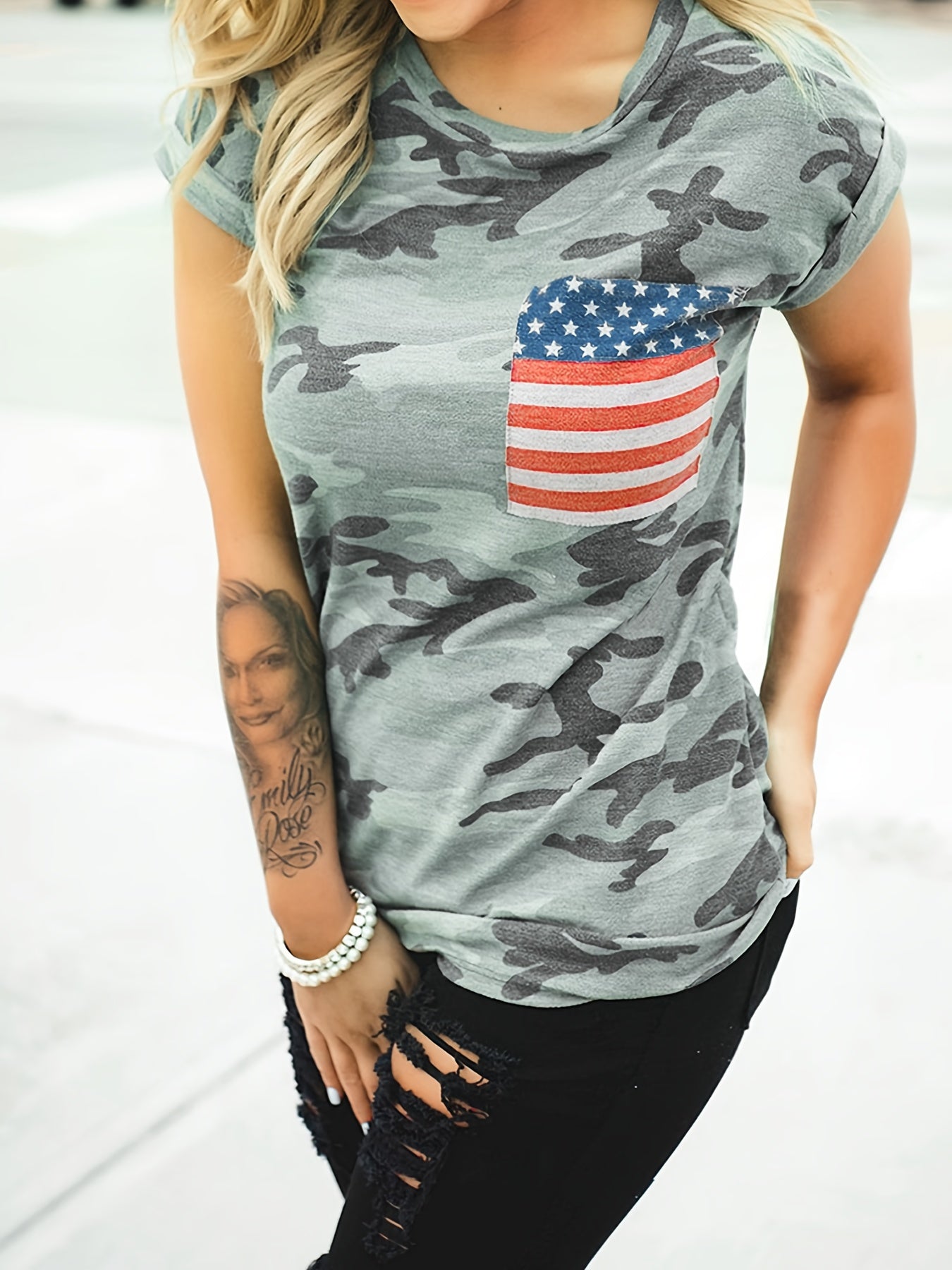 Camouflage Print Crew Neck T shirts With American Flag T shirts