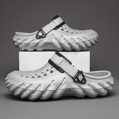 Men's Closed Toe Clogs Sandals Soft Sole Outdoor Walking Shoes