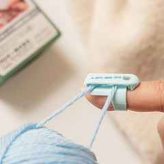 Yarn Guide Finger Holder Knitting Thimble Tool Set