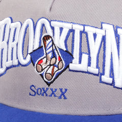 Unisex Adjustable Breathable Baseball Cap with Embroidery