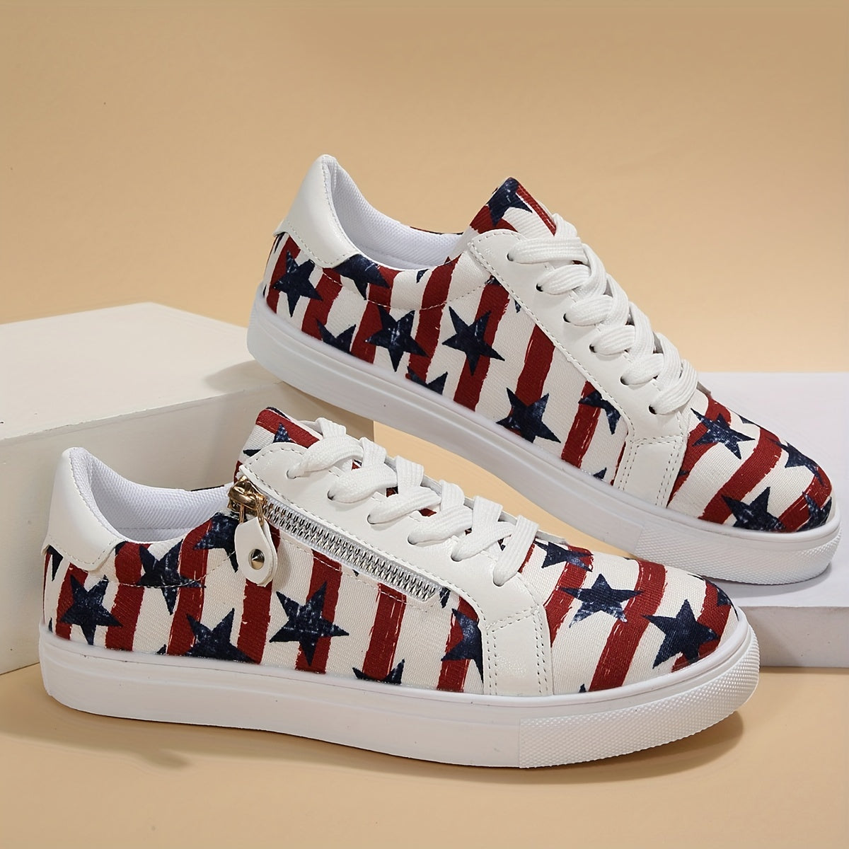 Women's Star Graphic & Striped Sneakers Casual Lace Up & Zipper Low Top Shoes