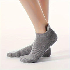 Non-slip Breathable Yoga Socks with Extra Grips for Barre Ballet Pilates Fitness