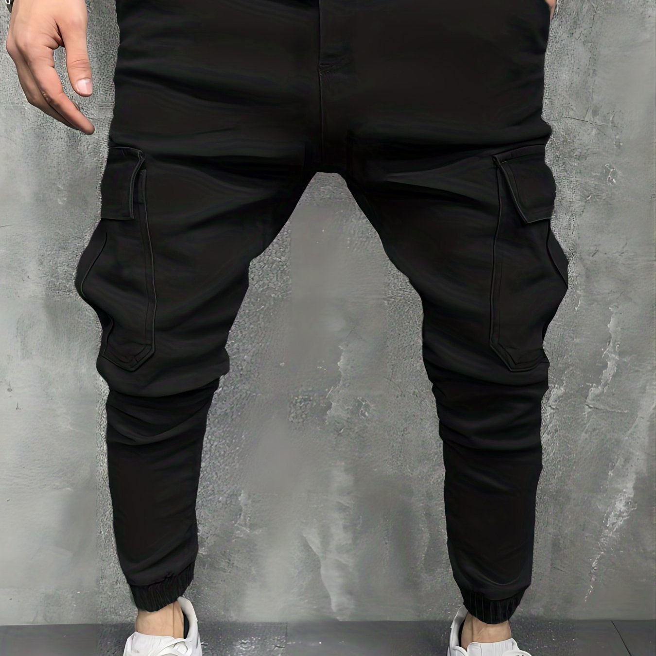 Men's Stretch Cargo Jeans w/ Flap Pocket