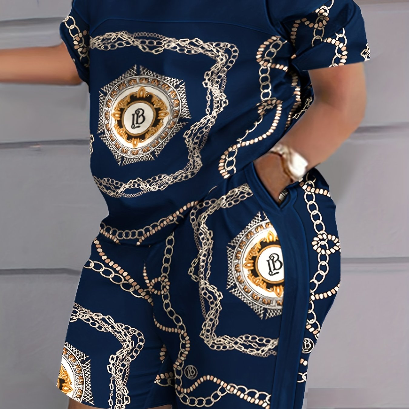 Chain Print Tee & Shorts 2 Piece Set