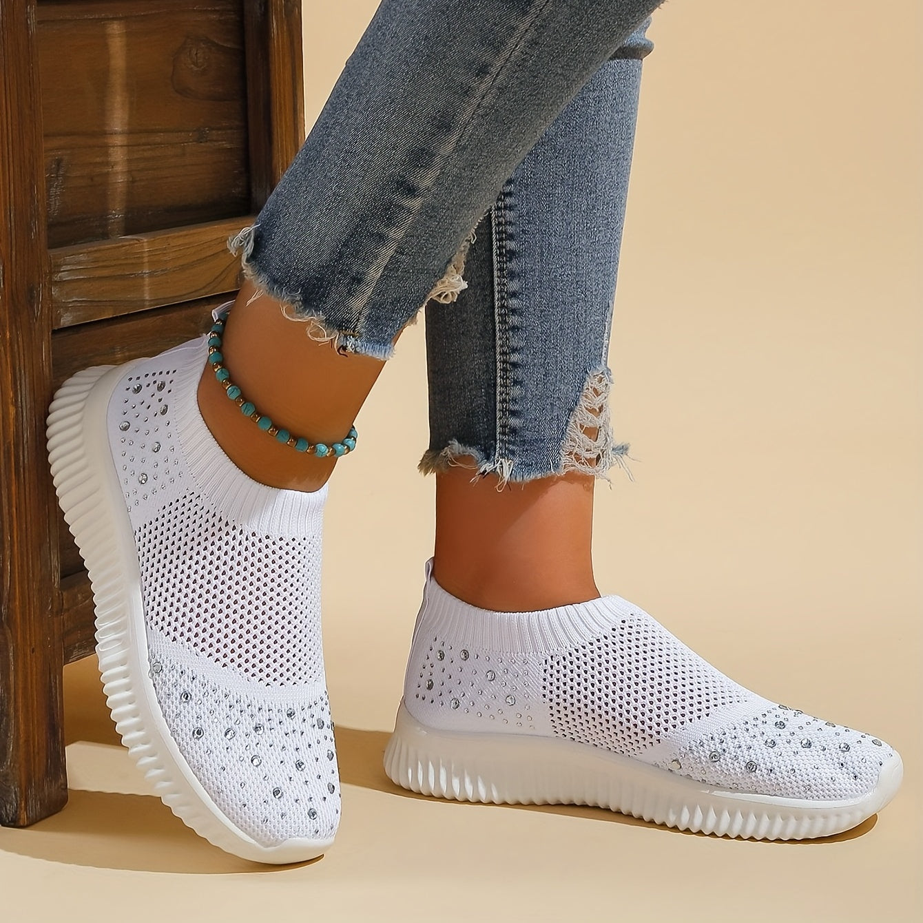 Women's Rhinestone Slip On Sneakers Breathable Casual Outdoor Shoes