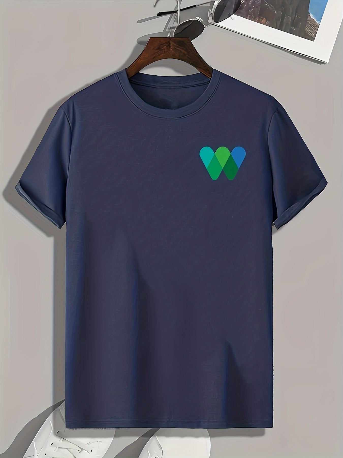 Colorful 'w' Chest Print Men's Graphic T shirt
