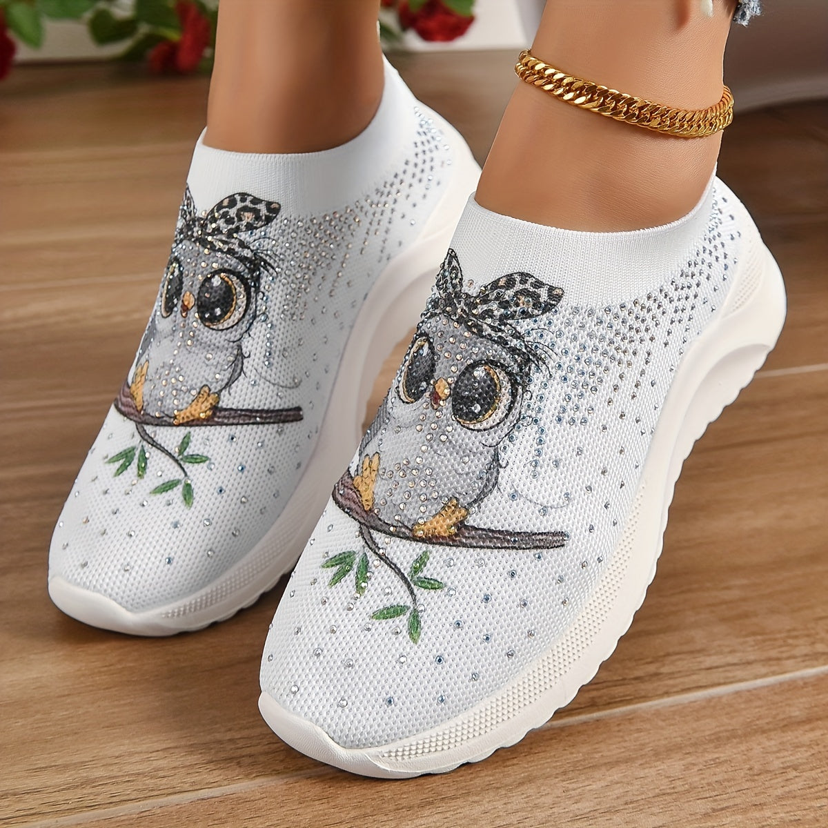 Women's Rhinestone Owl Printed Low Top Sneakers