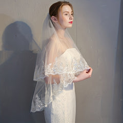 Lace Edge Bridal Veil Wedding Hair Accessory
