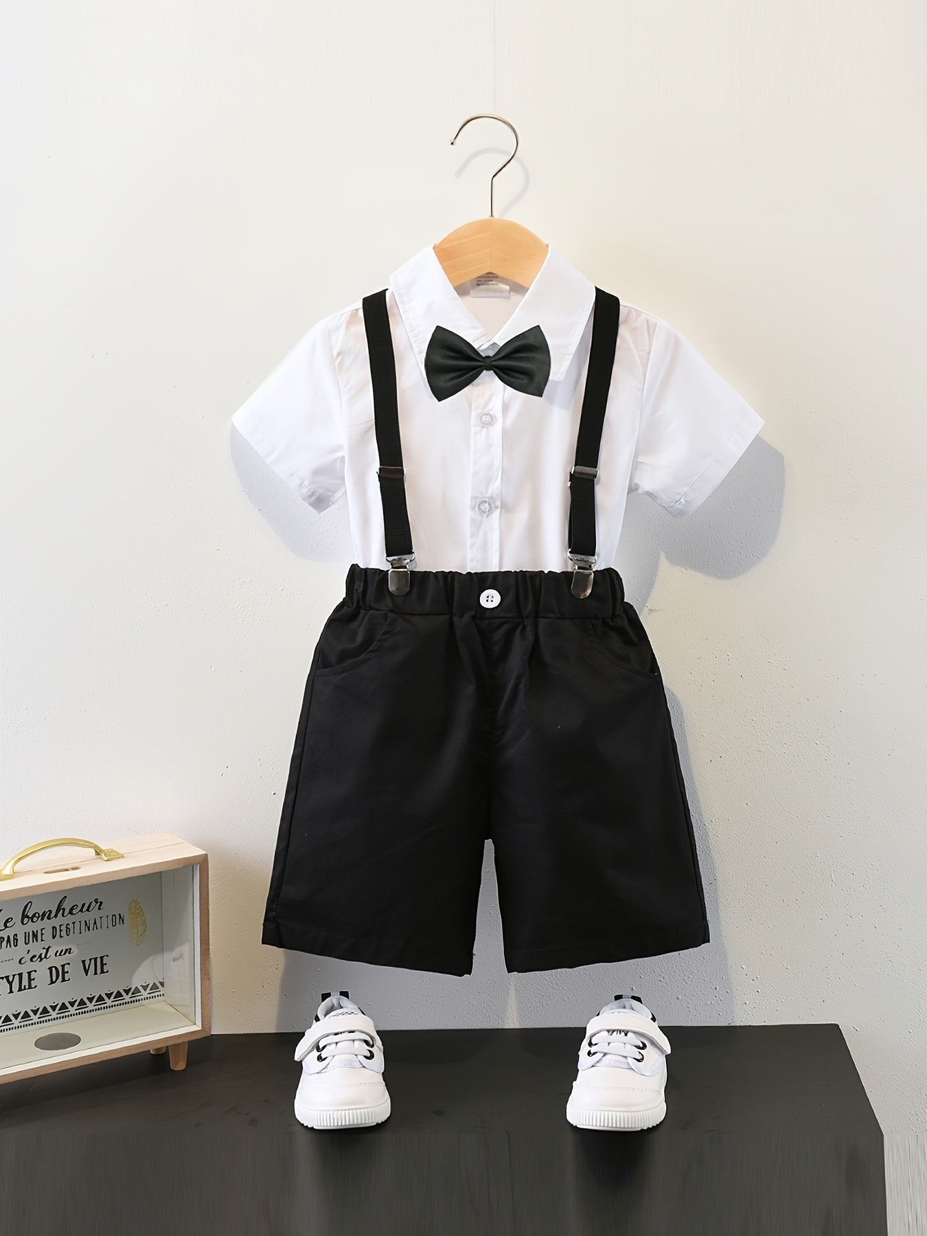 Boys Gentleman Outfit Button Bowtie Short Sleeve Shirt & Suspender Shorts Set