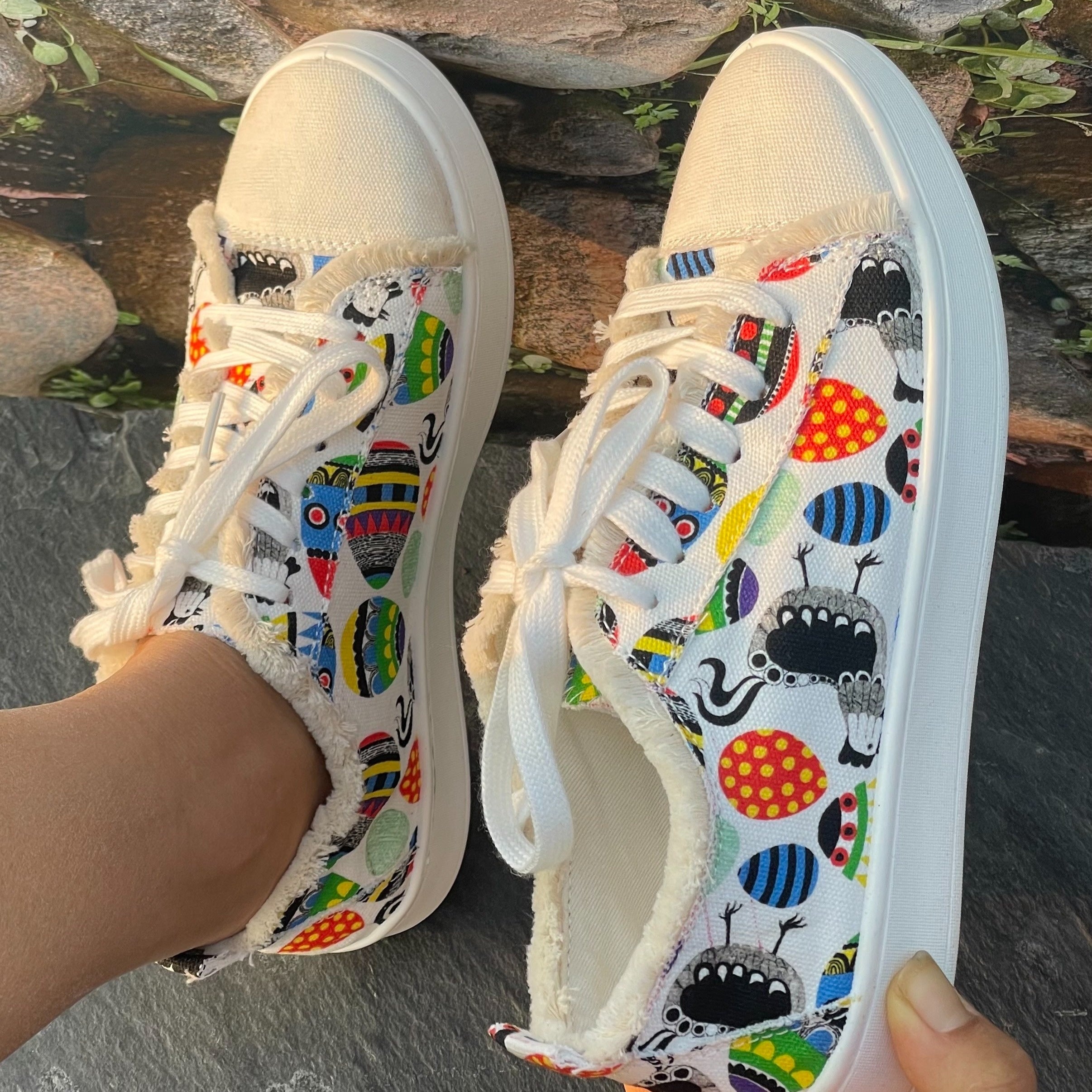 Colorful Print Breathable Skate Shoes Casual Flat Canvas Sneakers