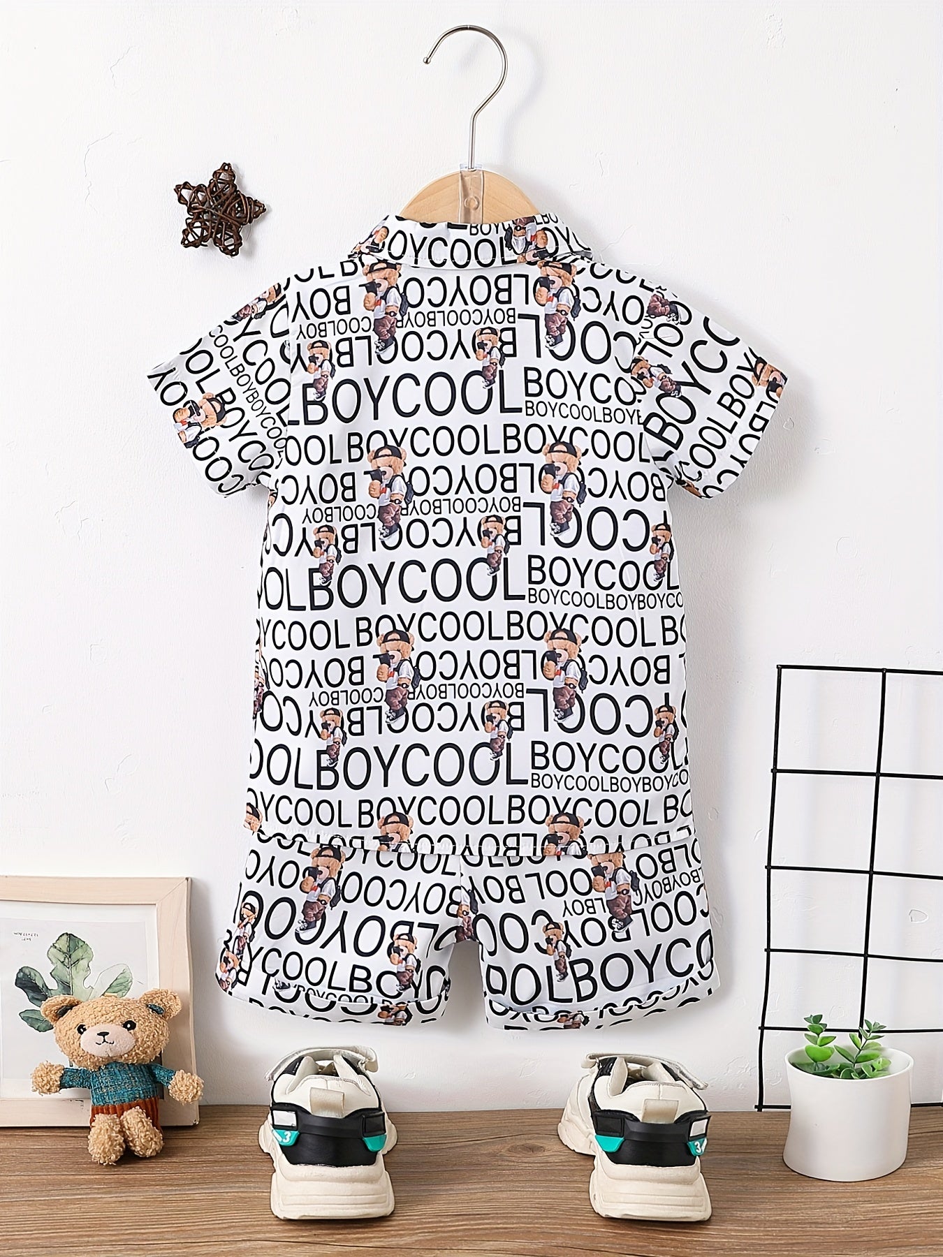 Boys Letter & Bear Print Outfit Short Sleeves Shirt & Shorts Set